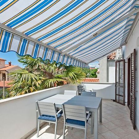 Apartments Alluro روفينج الغرفة الصورة