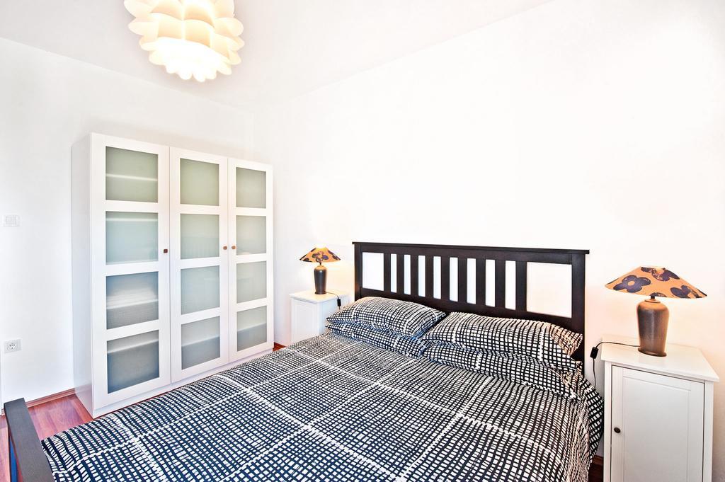 Apartments Alluro روفينج الغرفة الصورة