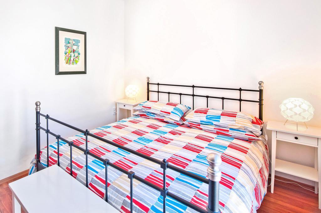 Apartments Alluro روفينج الغرفة الصورة